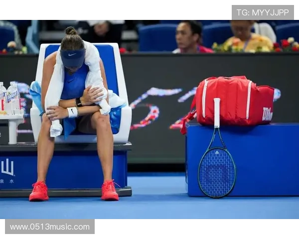 中网女单第四轮穆霍娃对决阿尼西莫娃的强强焦点巅峰较量解析大战