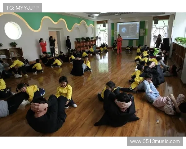 亲子互动训练营开放日精彩活动引爆家庭体验热潮