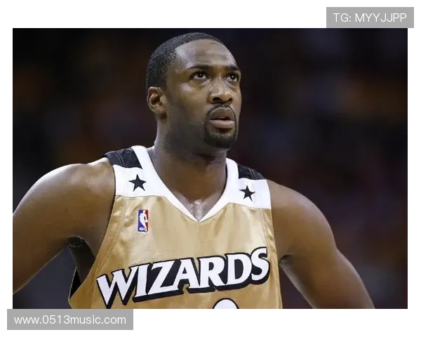 阿里纳斯直言队友不愿听保罗回忆往事引发热议 阿里纳斯直言队友不愿听保罗回忆往事引发热议